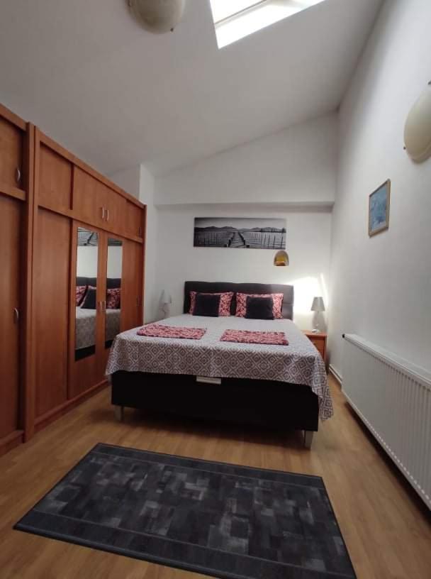 Apartmani Amans Póla Kültér fotó